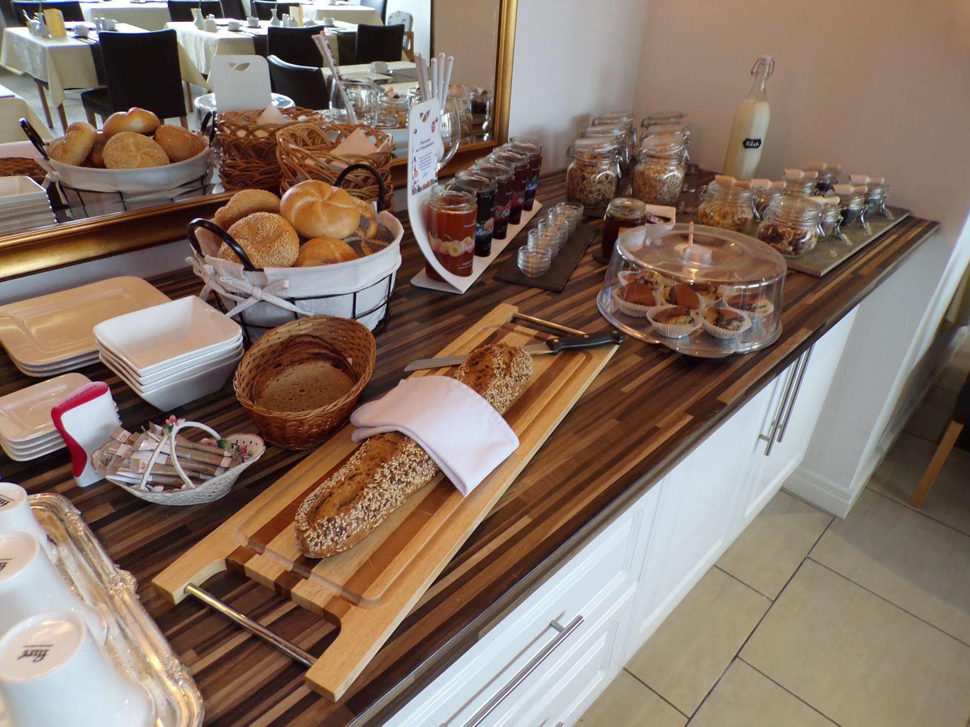 Gaestehaus Residenz Lapeiner Portschach am Woerthersee Ngoại thất bức ảnh