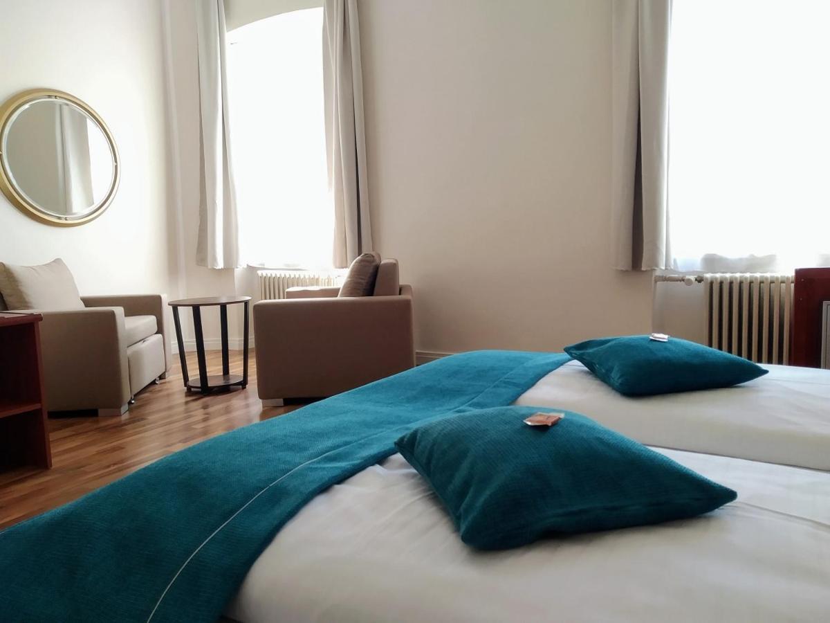 Gaestehaus Residenz Lapeiner Portschach am Woerthersee Ngoại thất bức ảnh